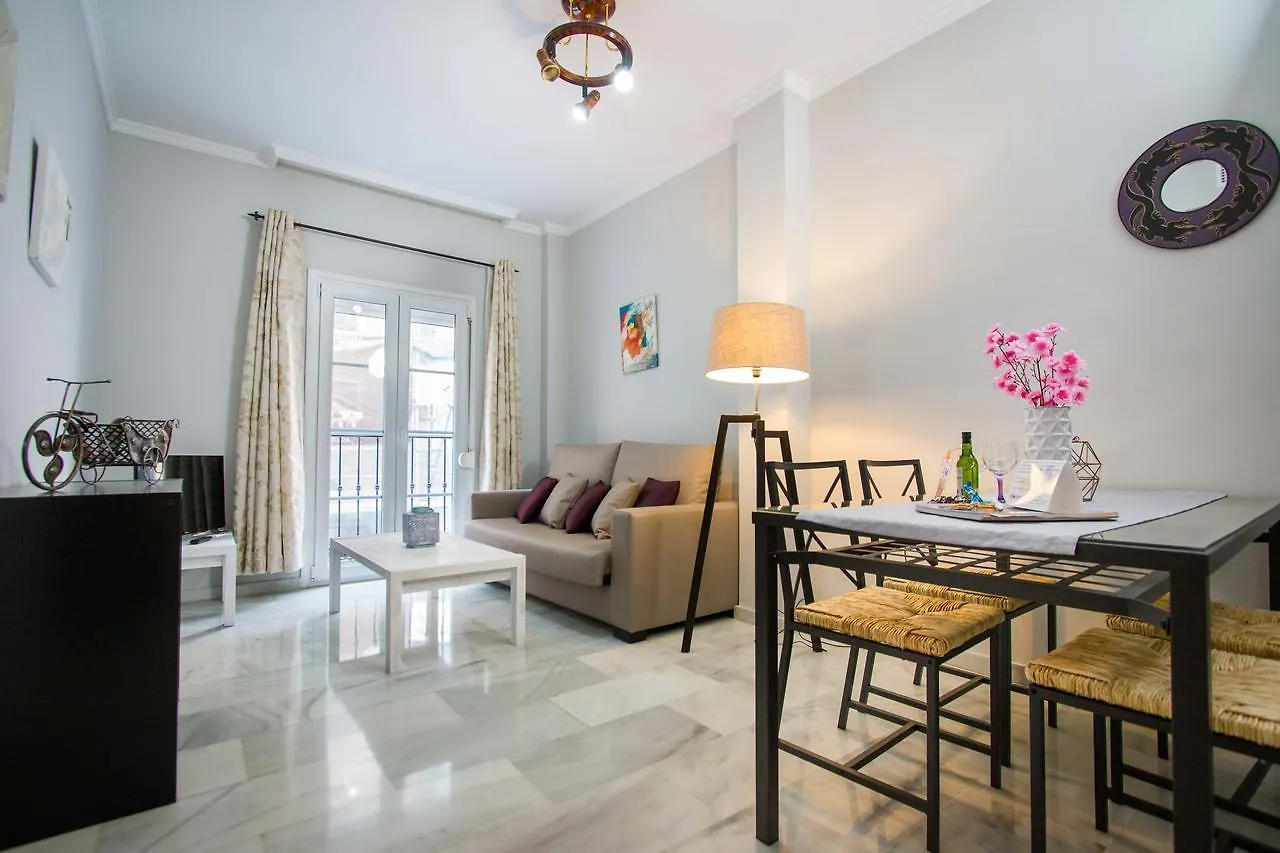 Apartment Holidays2Malaga Old Town Hotel