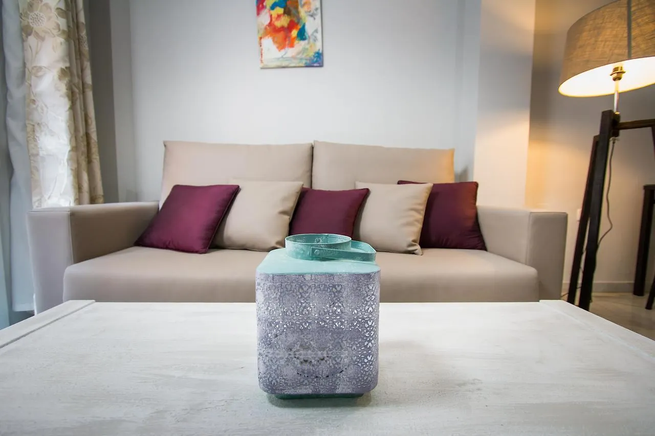 Apartment Holidays2Malaga Old Town Hotel